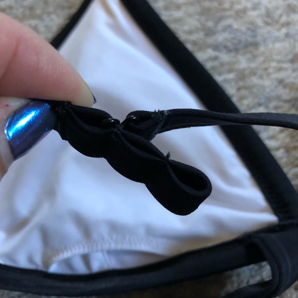 VS Pink & Black Watercolor Bikini Top - Picture 4 of 5